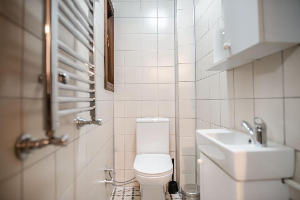 Apartament Historical Greco-ottoman Pavilion Near Tram In Fatih