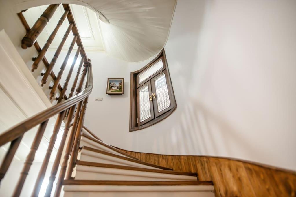 Apartament Historical Greco-ottoman Pavilion Near Tram In Fatih
