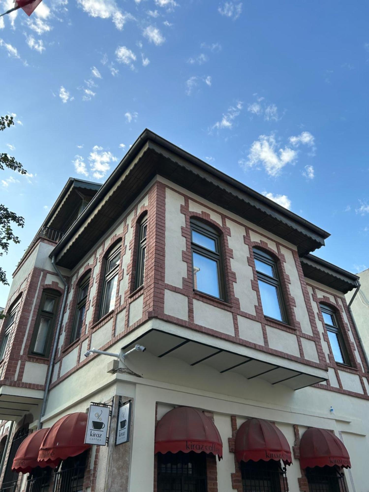 Historical Greco-ottoman Pavilion Near Tram In Fatih Apartament Istanbul